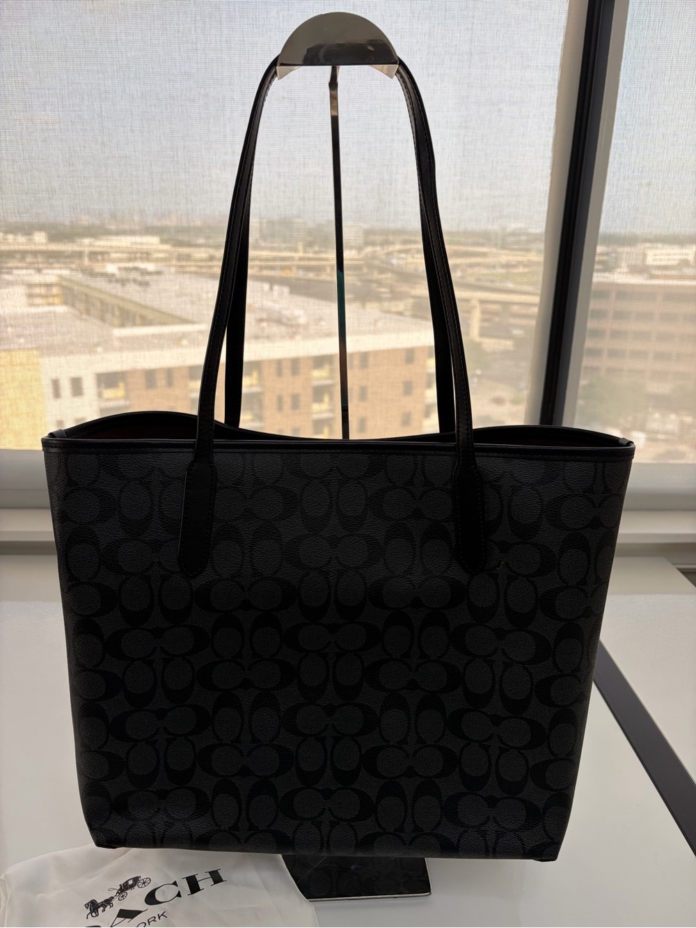 COACH City Tote in Black Signature Canvas - Picture 2 of 4